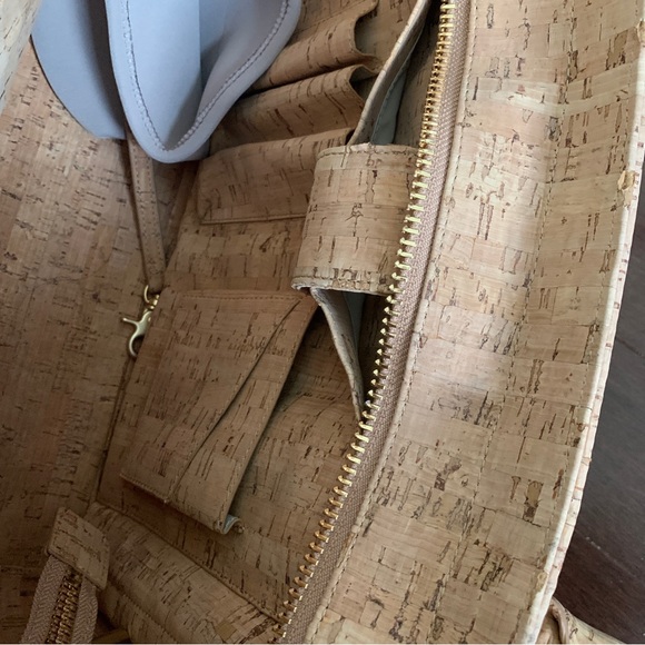 Dagne Dover 13” Cork Summer Work to Beach Tote Organized - Picture 4 of 6